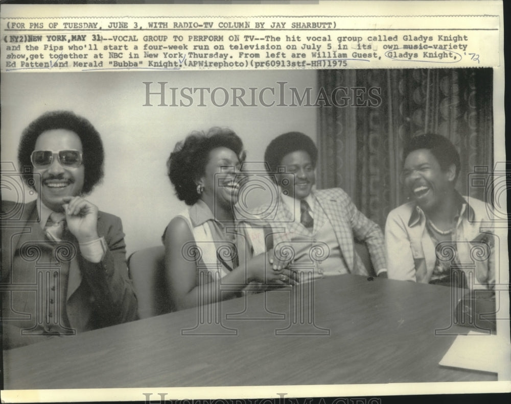 1975 Press Photo Gladys Knight and the Pips at Get Together in New York