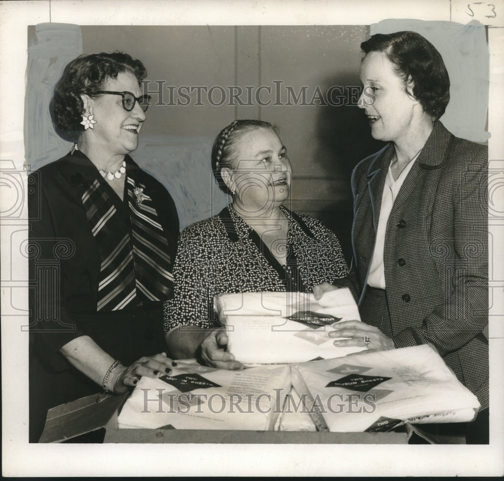 1956 Press Photo Mrs. Clemence Caillibotte and Others donate Sheets to Hospital