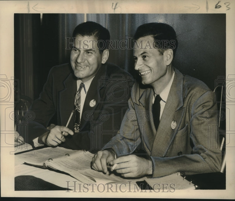 Load image into Gallery viewer, 1948 Press Photo F. W. Drummond and A. L. Reed Relax at Monteleone, New Orleans
