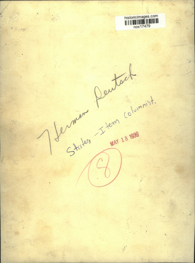 1939 Press Photo Herman Deutsch, States-Item Columnist with Others on Boat