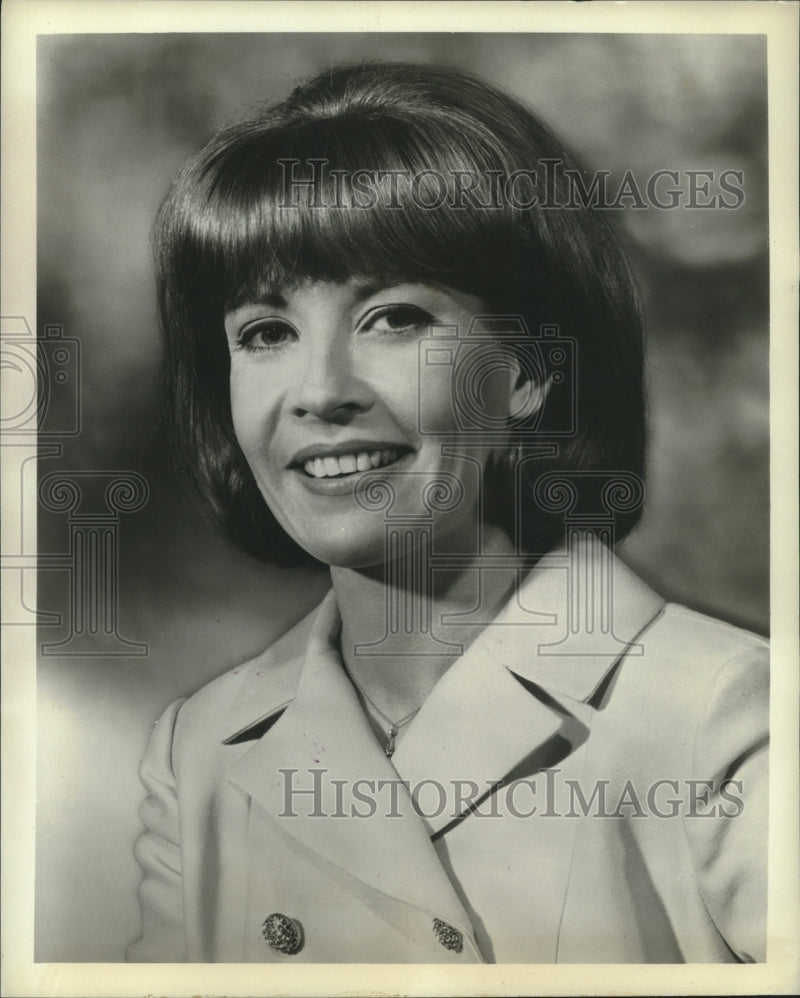 Load image into Gallery viewer, 1965 Press Photo Gloria De Haven on As the World Turns on CBS-TV - nox17728
