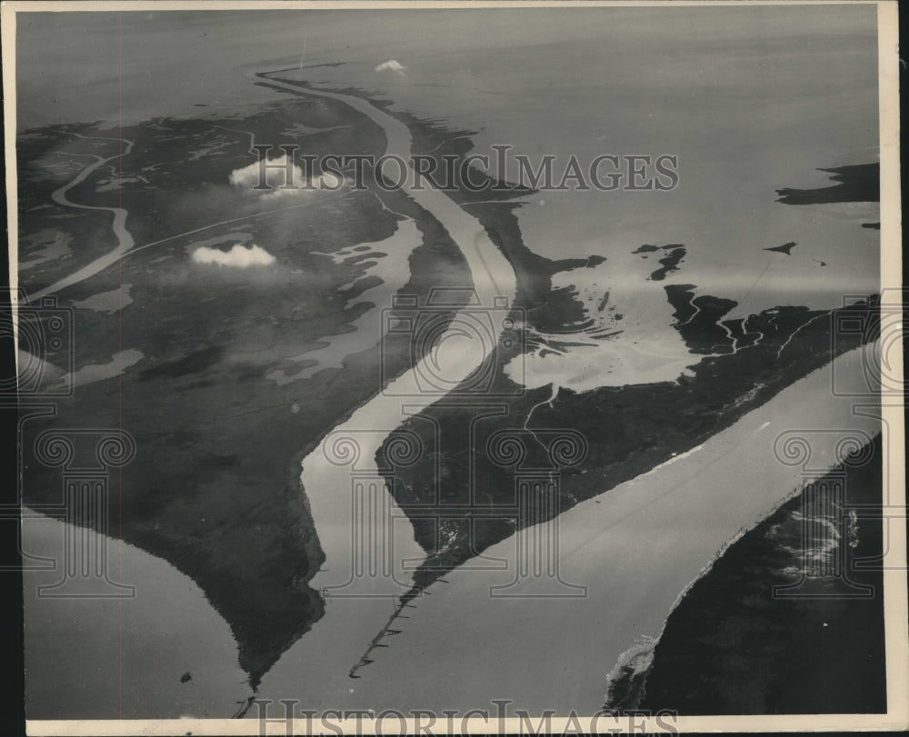 Press Photo Aerial View of EADS Jetties - nox18096- Historic Images