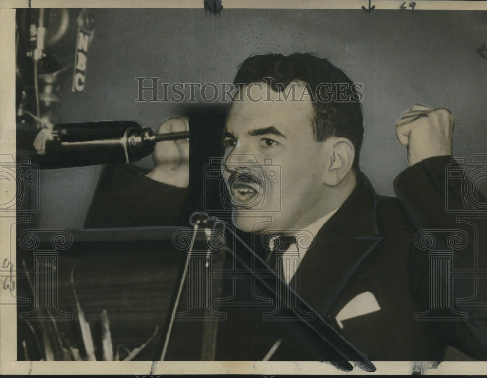 1940 Press Photo Thomas Dewey excitedly addresses Lincoln, Nebraska crowd- Historic Images