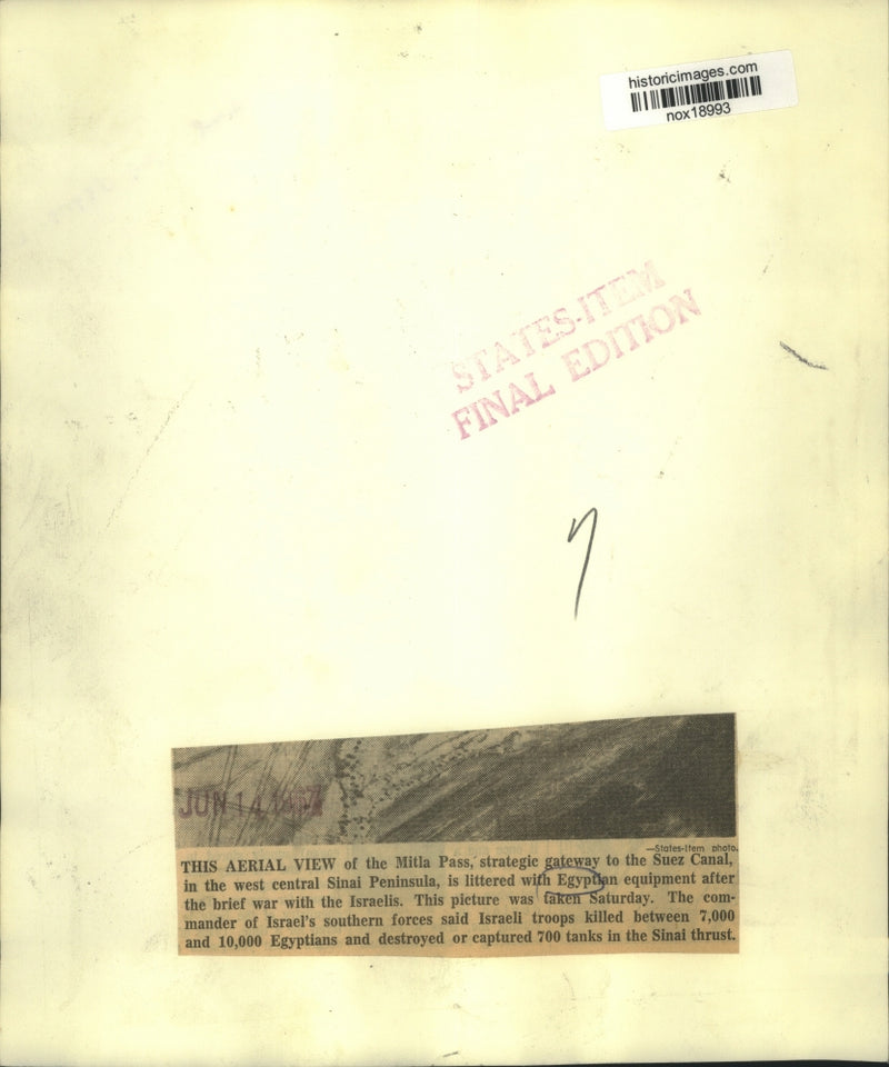 Load image into Gallery viewer, 1971 Press Photo Aerial view of the Mitla Pass littered with Egyptian equipment
