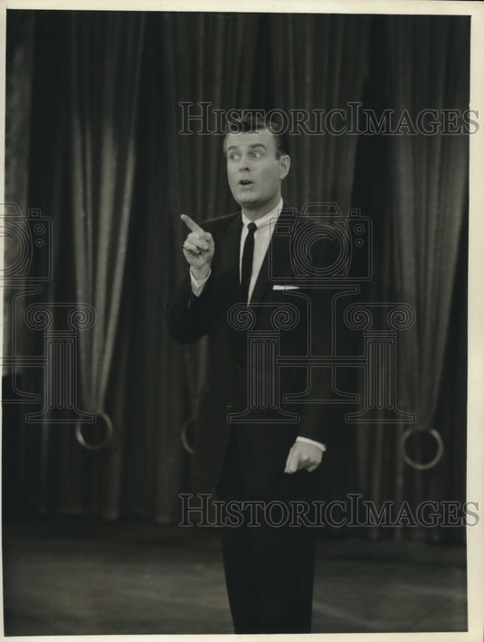 1958 Press Photo Steve Dunne, host of Truth or Consequences, Fridays 7:30 p.m.