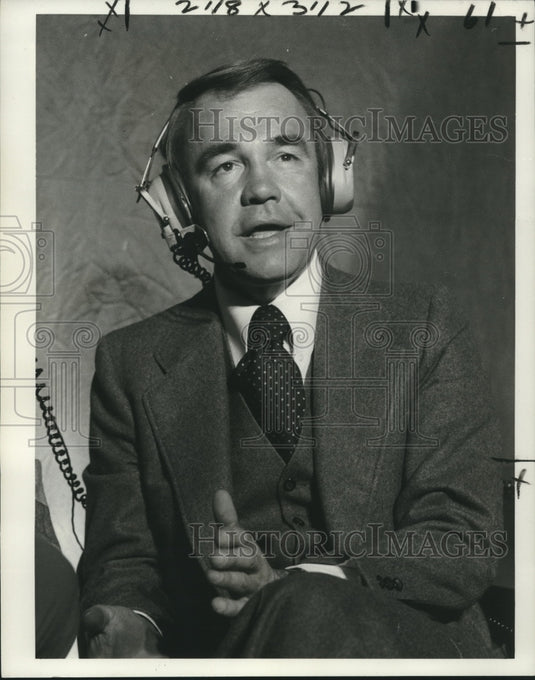 1976 Press Photo Dick Enberg, NBC Sportscaster - nox19649