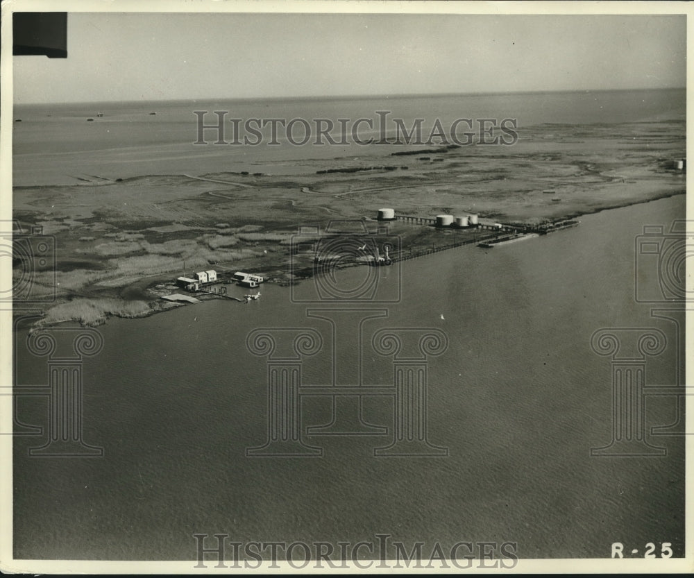 1960 Press Photo Shell Oil Company&#39;s Block 69 at mouth of Main Pass of MS River.