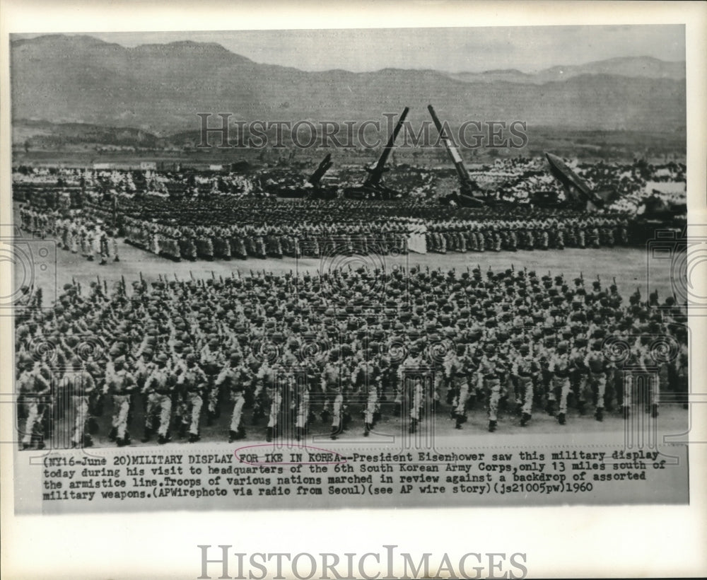 1960 Press Photo President Eisenhower reviews 6th South Korean Army Corps.