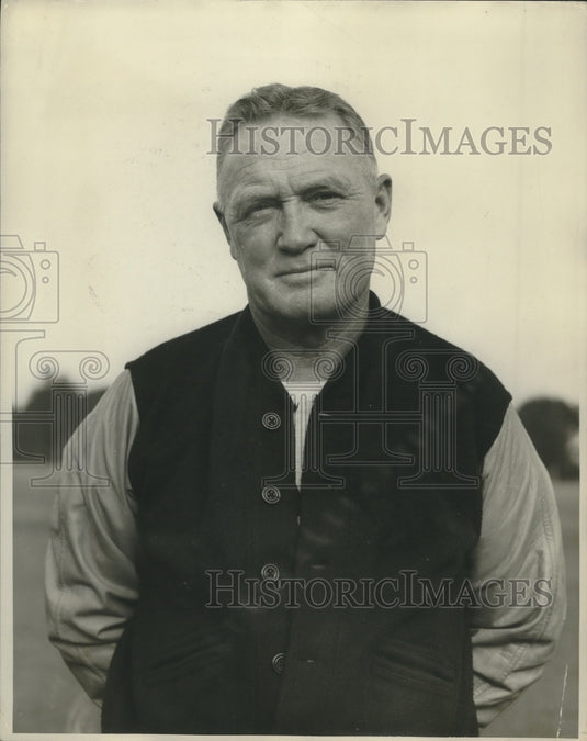 Press Photo Harold "Red" Drew, Alabama's Head Football Coach - nox20246