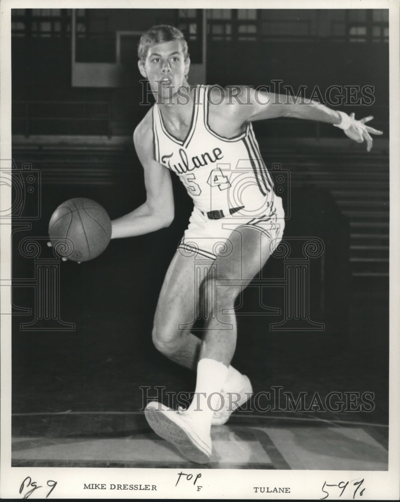 Load image into Gallery viewer, 1972 Press Photo Tulane's basketball player Mike Dressler - nox20252
