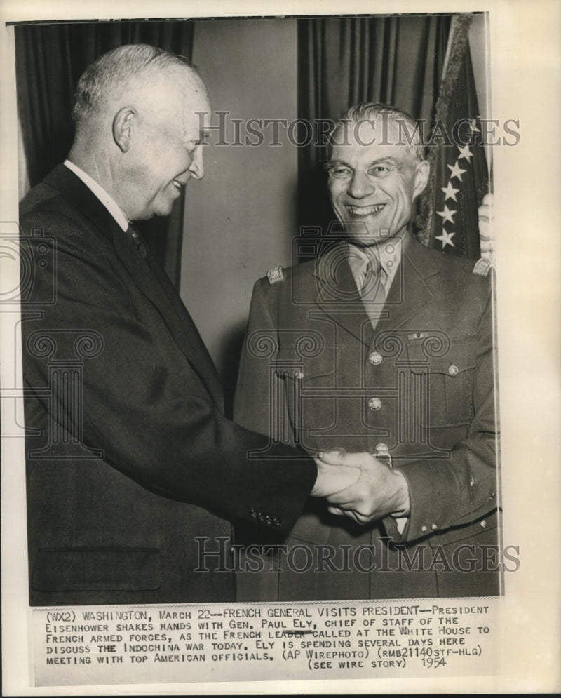 Load image into Gallery viewer, 1954 Press Photo French General Paul Ely &amp; President Eisenhower shake hands
