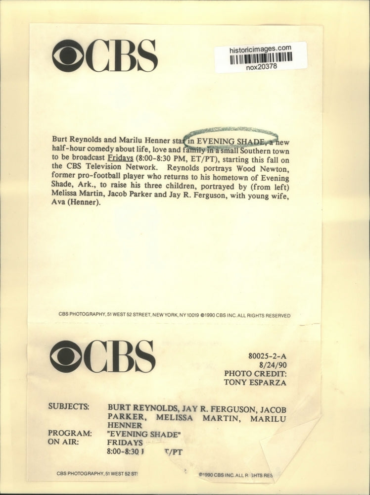 1990 Press Photo Burt Reynolds & other cast of "Evening Shade," on CBS-TV