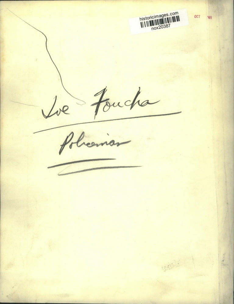 1941 Press Photo Actor Joe Foucha as a policeman - nox20387