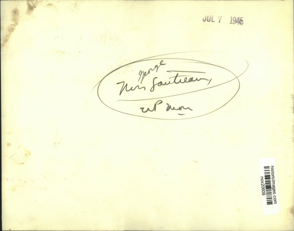 1945 Press Photo Mrs. George Foutreaux, Louisiana - nox20609