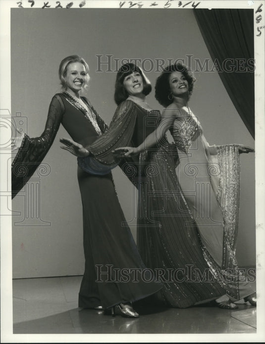 1977 Press Photo Ellen Foley, Mimi Kennedy & Debbie Allen in "3 Girls 3" on NBC