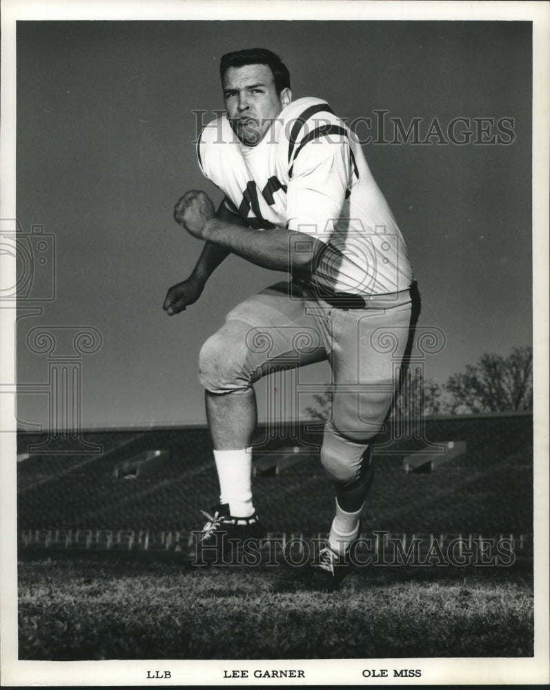 1967 Press Photo Lee Garner, Ole Miss (42) football player. - nox20823- Historic Images