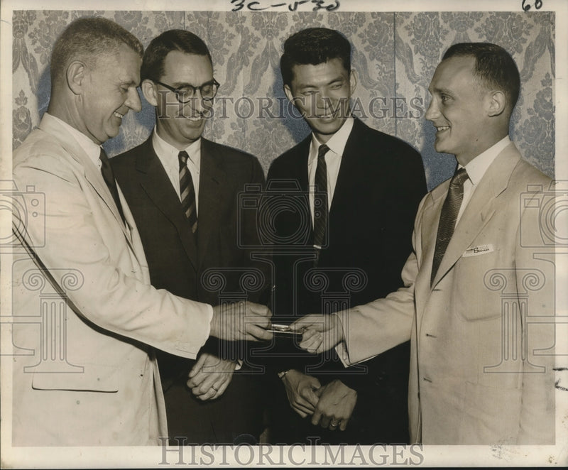 Load image into Gallery viewer, 1957 Press Photo Shia H. Elson receives Isadore Dyer Memorial Prize at Tulane
