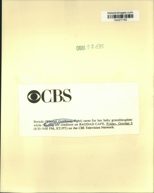 1990 Press Photo Whoopie Goldberg stars in CBS' "Bagdad Cafe." - nox21142