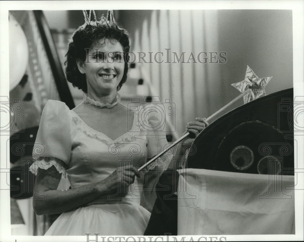 1987 Press Photo Elinor Donahue stars in "The New Adventures of Beans Baxter"