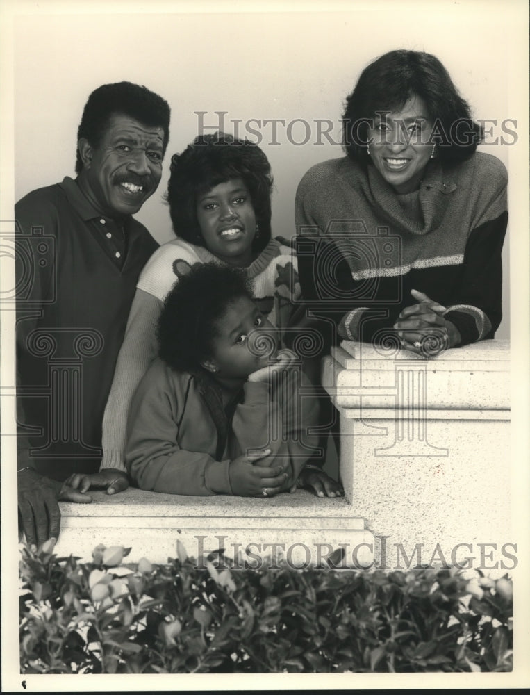 1988 Press Photo Marla Gibbs and cast of NBC's comedy series "227." - nox21661
