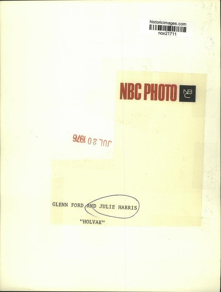 1976 Press Photo Glenn Ford and Julie Harris star in "Holvak" - nox21711