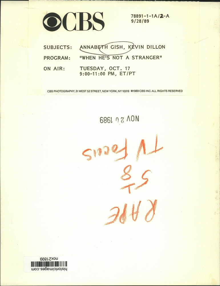 1989 Press Photo Annabeth Gish & Kevin Dillon star in "When He's Not A Stranger"