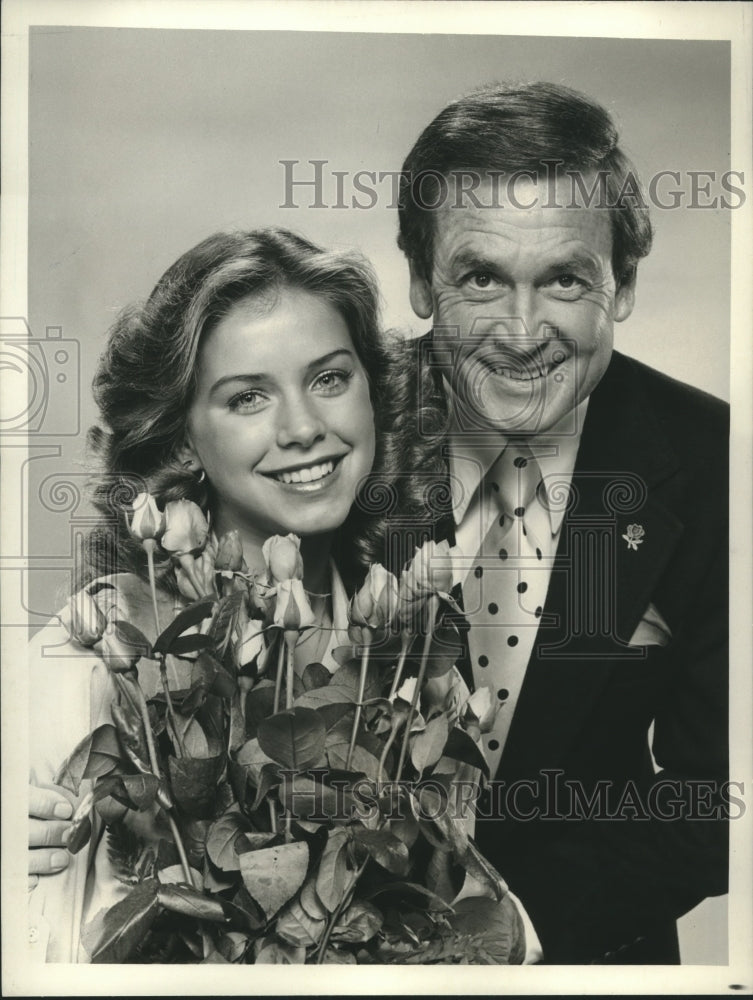 Load image into Gallery viewer, 1978 Press Photo Rose Queen Catherine Mary Gilmour &amp; Bob Barker host of parade

