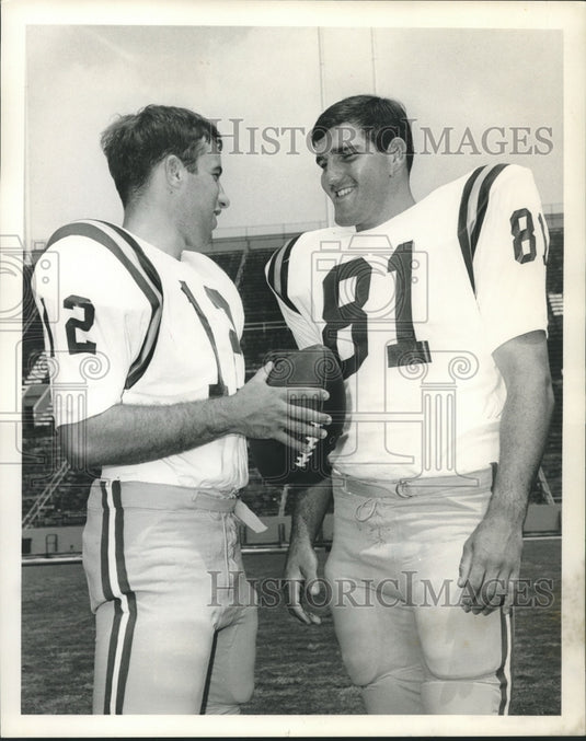 1968 Press Photo Jimmy Gilbert and Bob Hamlett football players - nox21989