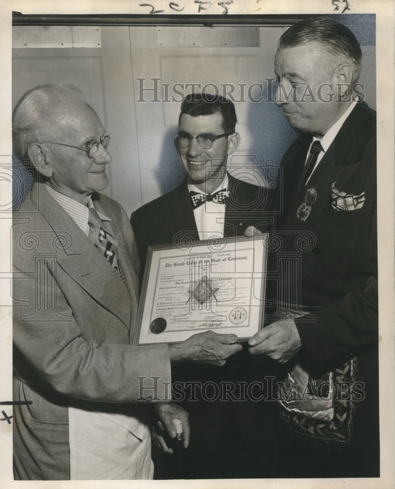 Load image into Gallery viewer, 1955 Press Photo Hermitage Lodge Masons present membership degree to Frank Evans
