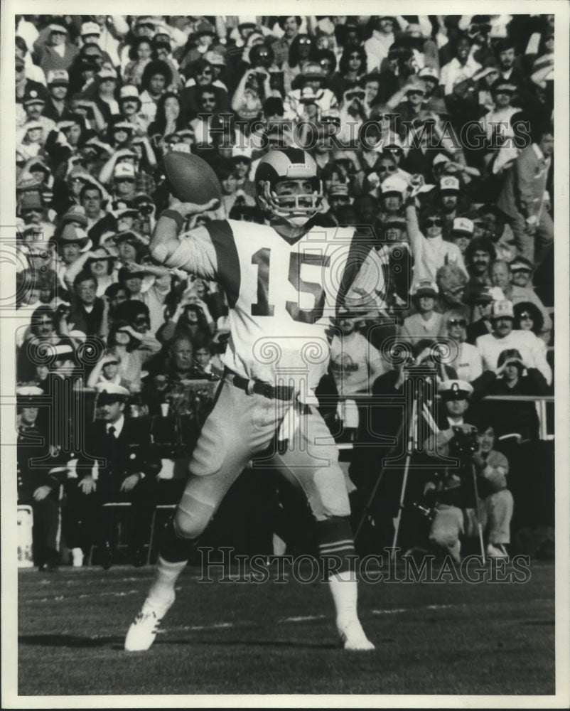 1980 Press Photo Vince Ferragano (15) quarterback for The Los Angeles Rams