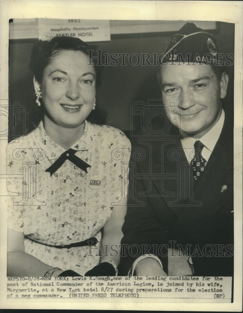 Load image into Gallery viewer, 1952 Press Photo Lewis K. Gough and wife Marguerite at New York hotel for rally
