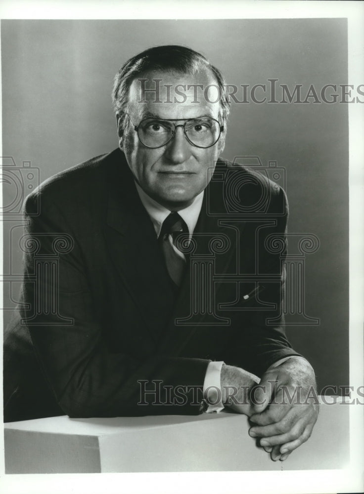 Load image into Gallery viewer, 1971 Press Photo Dave Garroway, "The CBS Newcomers" - nox22285
