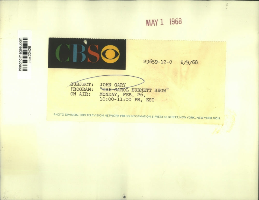 1968 Press Photo John Gary on "The Carol Burnett Show" on CBS Television Network