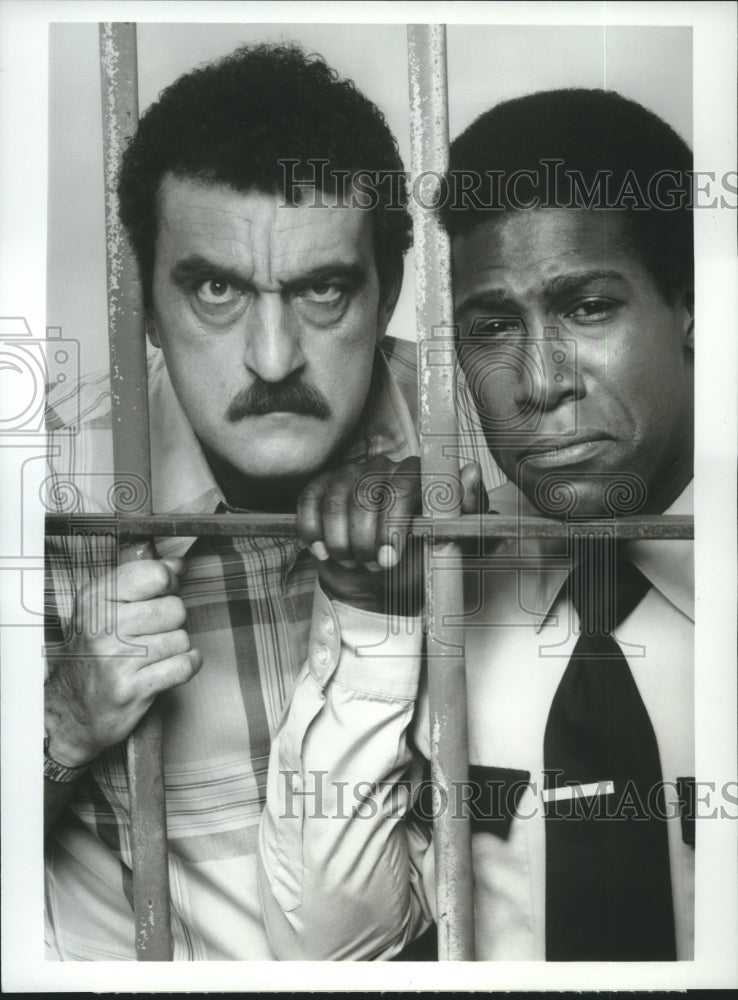 1978 Press Photo Actors Victor French and Kene Holliday in Carter Country on ABC