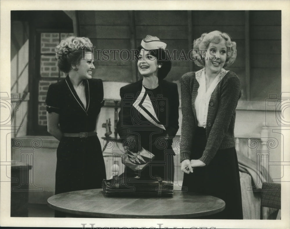 1980 Press Photo Three Actresses who star in &quot;Goodtime Girls&quot; on ABC Television- Historic Images