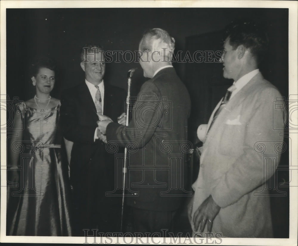 1954 Press Photo Mr. and Mrs. Kirk Goza with Richad Clark and Others at Event- Historic Images