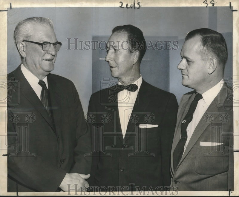 Load image into Gallery viewer, 1957 Press Photo Russell C. Harrington, Chester A. Usry, Other discuss Revenues
