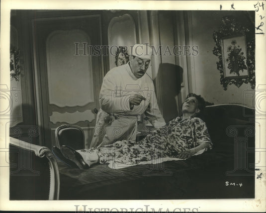 1959 Press Photo Actors Fernandel, Jeanne Aubert in "Senechal the Magnificent"