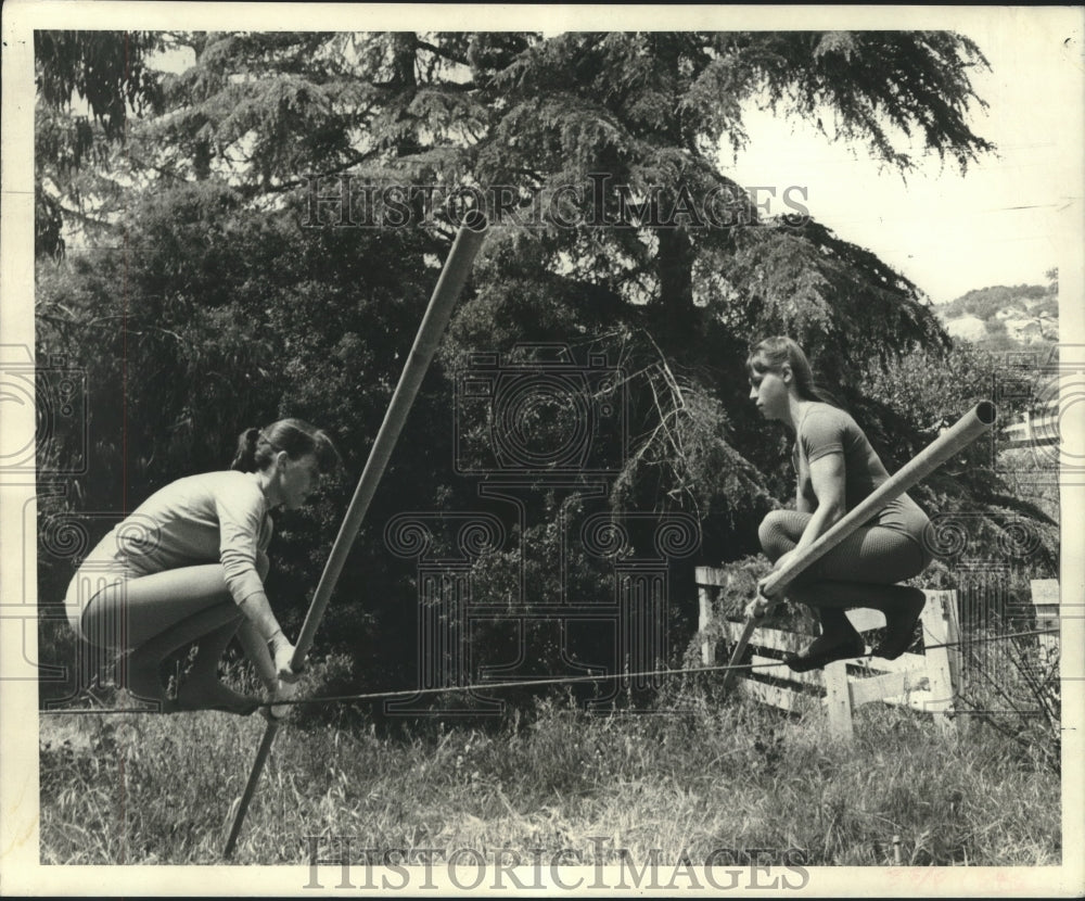1967 Press Photo Troupe Newcomers Practice Tightrope Walking - nox22958
