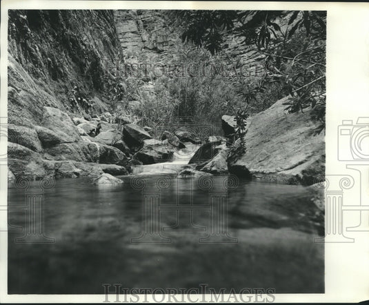 1974 Press Photo Grand Canyon, Arizona, view from the bottom on the river
