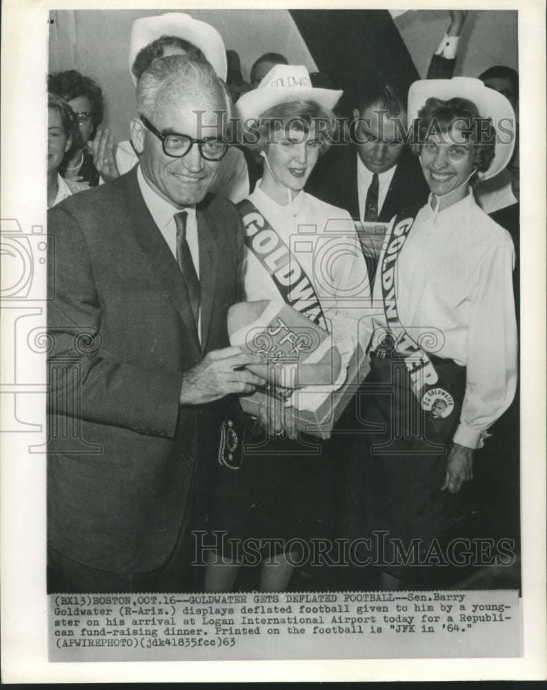 Load image into Gallery viewer, 1963 Press Photo Senator Barry Goldwater, Republican of Arizona with Others
