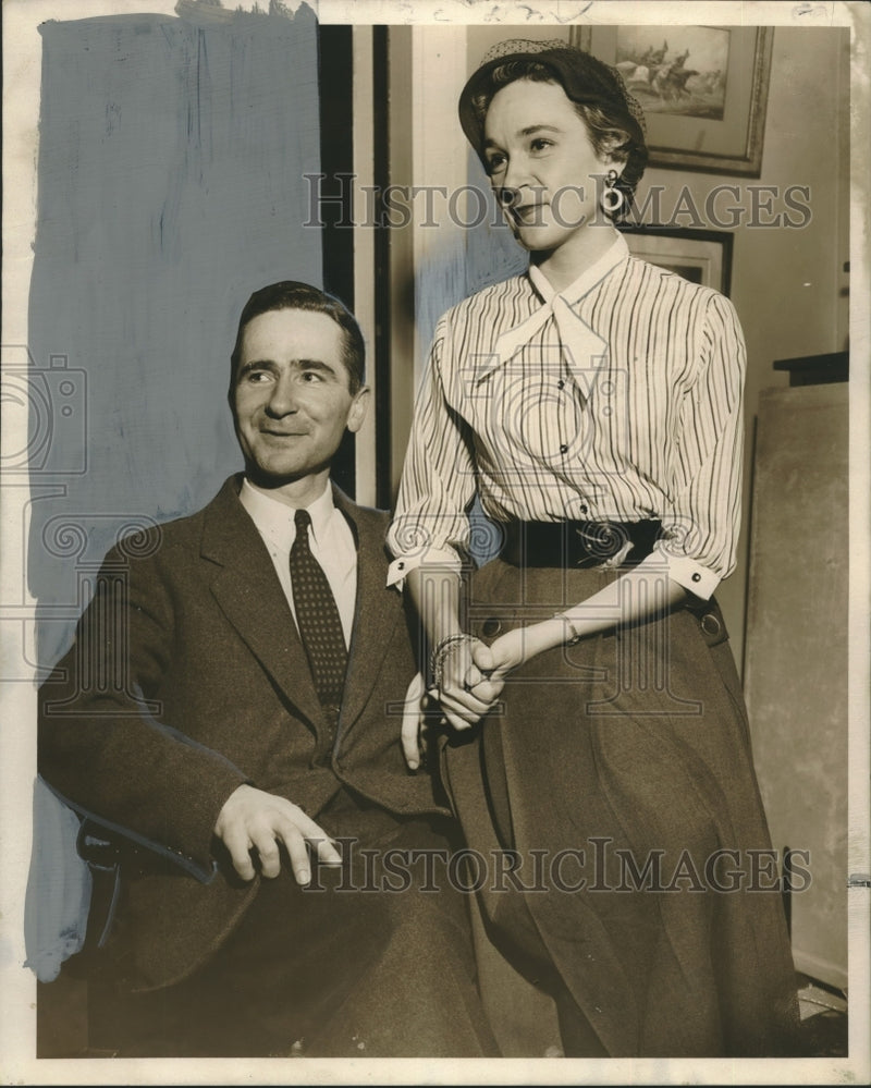 Load image into Gallery viewer, 1954 Press Photo Mr. and Mrs. Pierre Henry - nox23333

