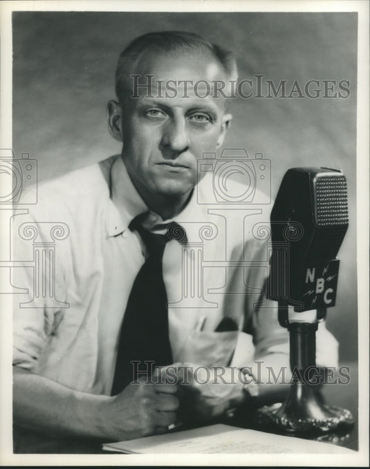 1953 Press Photo Newspaper, Radio & Television Journalist Joseph C. Harsch