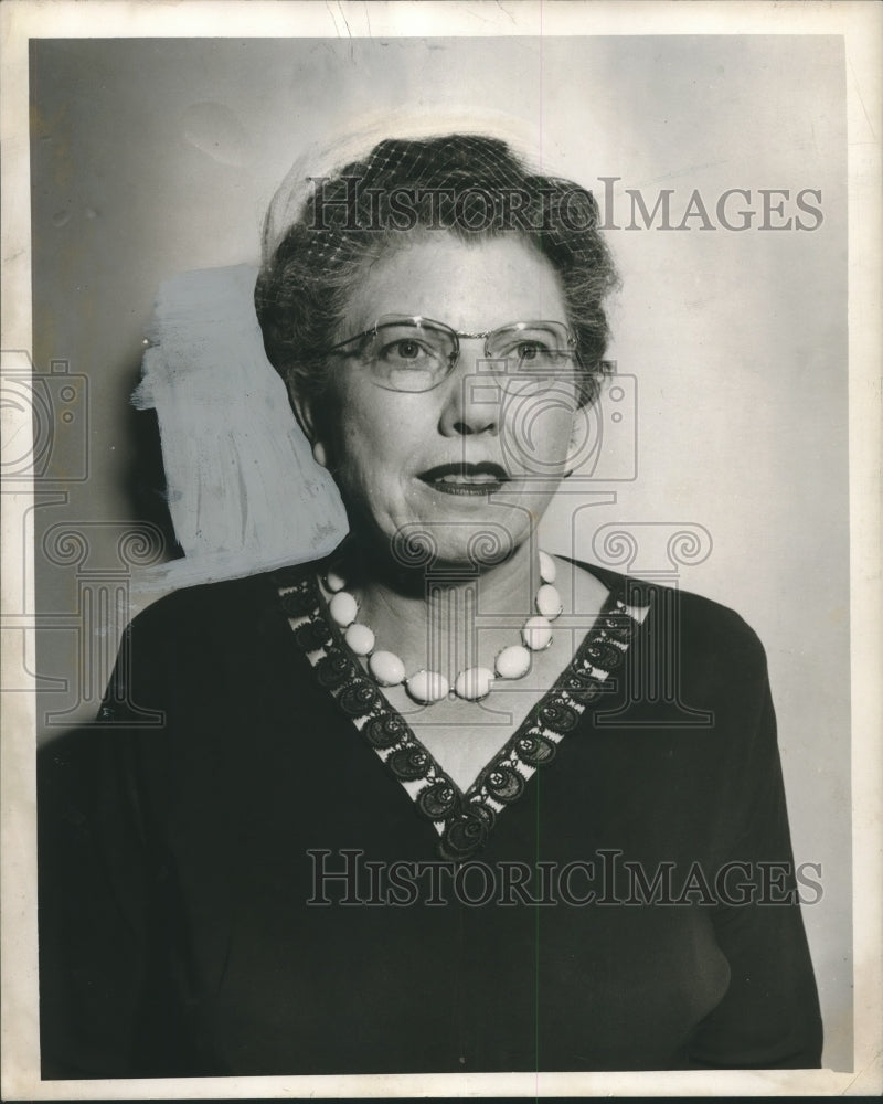 1956 Press Photo Mrs. A. L. Herberger, While Away Hours Garden Club President