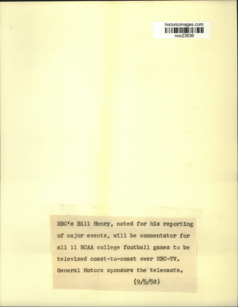 1952 Press Photo Bill Henry, commentator for NCAA college football - nox23636