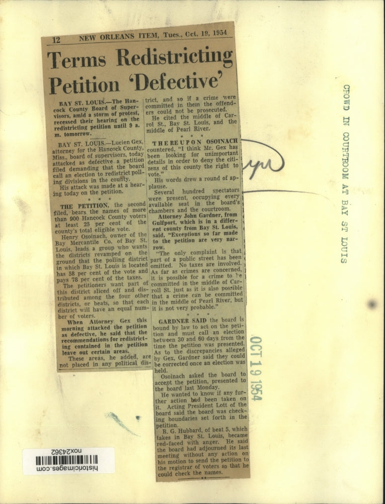 Load image into Gallery viewer, 1954 Press Photo Citizens in Courtroom at Bay St. Louis for redistricting talk
