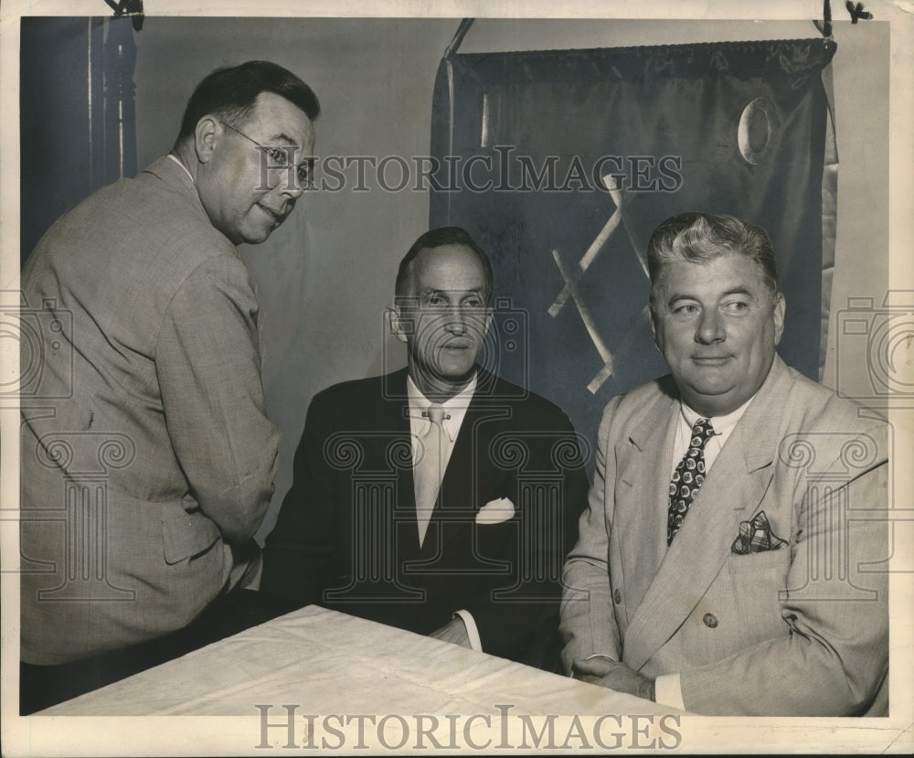1950 Press Photo New Orleans Athletic Club President Marion L. Green, Others