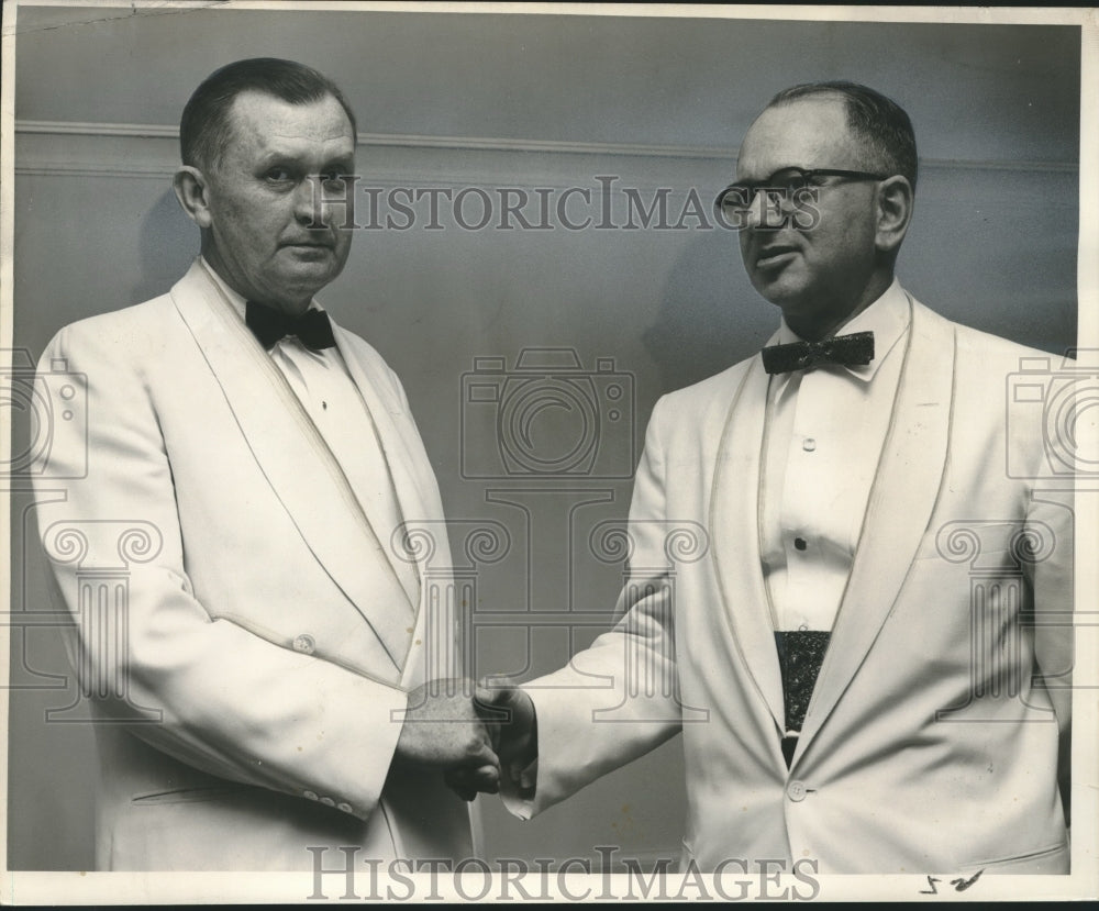 1956 Press Photo Louisiana state Medical Society Doctor Max Green, Paul Abramson