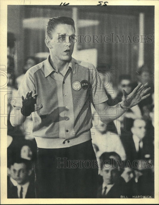 1967 Press Photo Bowler Billy Hardwick at New Orleans Professional Bowlers Game