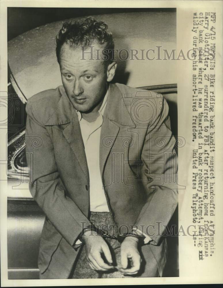 1954 Press Photo Suspected Bank Robber Harry Glotfelter Arrested in Memphis, TN